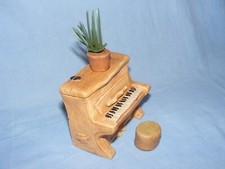 Pendelfin Pixie Bod Piano