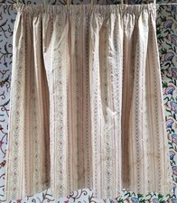 Antico pannello tenda a righe