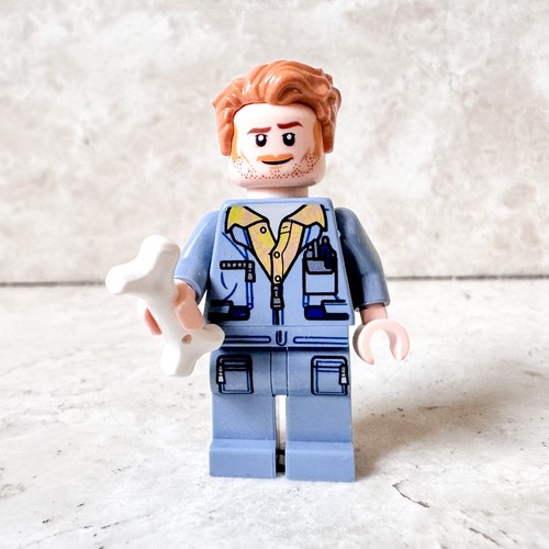 Lego jurassic world owen grady - world,