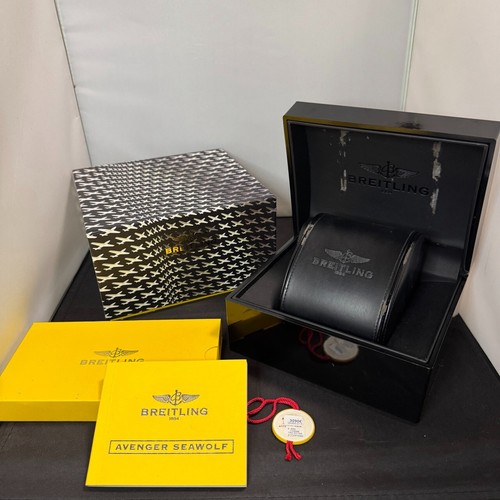 Breitling avenger a1733010 - breitling,