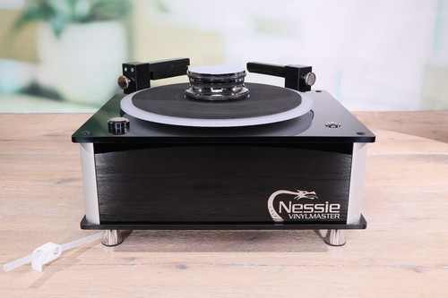 Nessie vinylmaster - nessie,