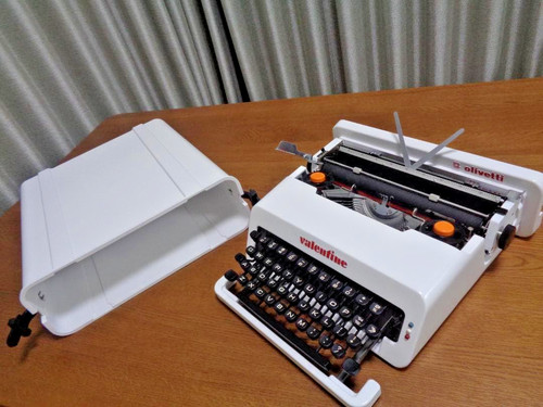 Macchina scrivere olivetti - da,