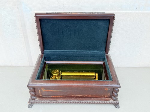 Music box vintage reuge - vintage,