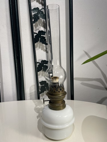 Magnifique ancienne lampe - magnifique,