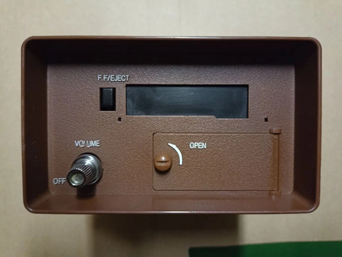 Riproduttore audiocassetta - , +