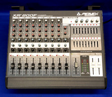 Peavey XR 800F Amplificatore