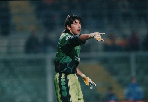 Gigi buffon con maglia - con, del