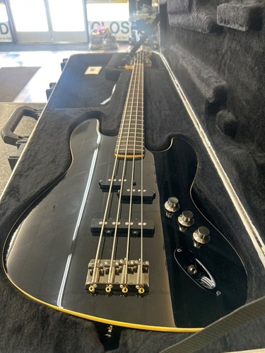 Fender jazz bass - jazz, made