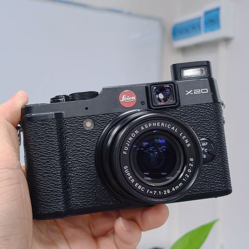 Fujifilm fuji series x20 - x,