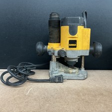 DEWALT DW621 Router a tuffo e