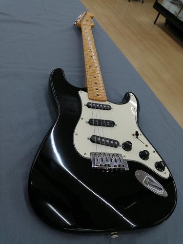 Fender mexico standard - fender,