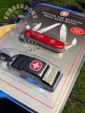 Wenger (Victorinox) dentellato