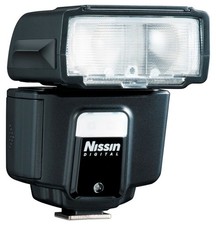 Flashgun Nissin i40 - Fuji Fit