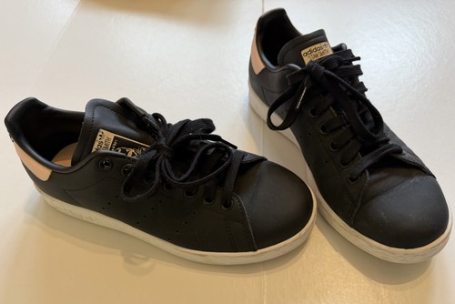 Adidas nere stan - nere,