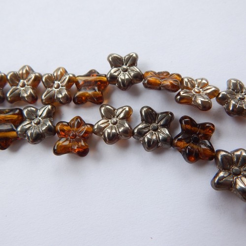10x9 due fori fiore - 10x9,