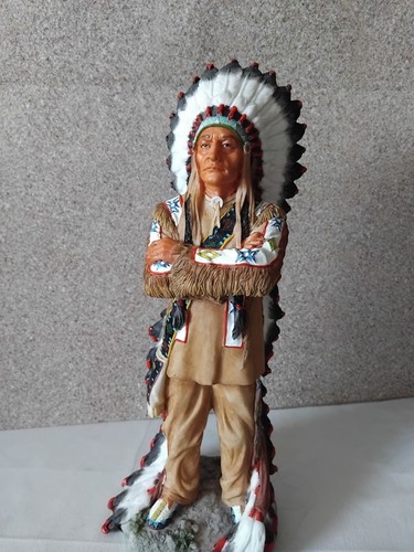Statuina indiani veronesi - statuina,