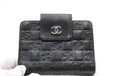 Portafoglio con ciondolo in