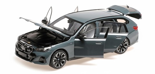 Minichamps bmw i5 m60 - minichamps,