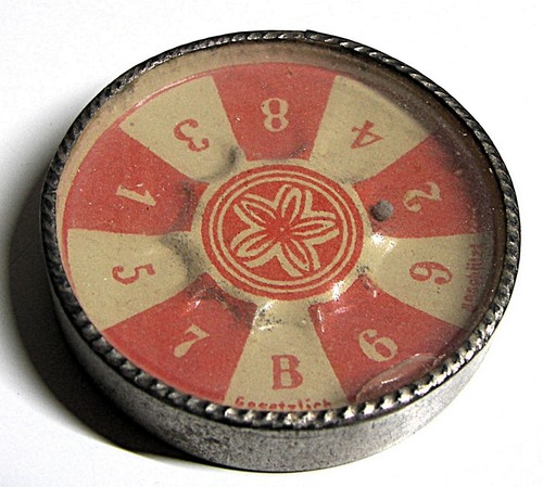 Raro tin dexterity puzzle - tin,