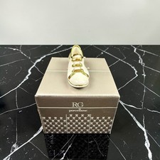 RG Porcellane Sneaker Figurine