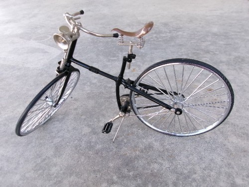 Bicicletta 1885 scala - , 1/6