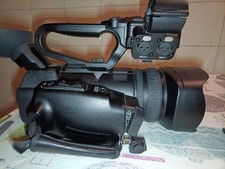 Camcorder 4k JVC GY-HM250E with LCD broken