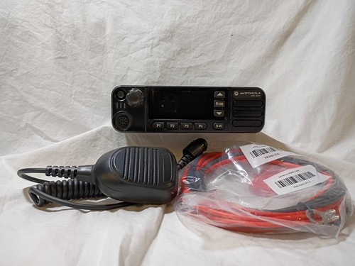Motorola xpr 5550 uhf - motorola,