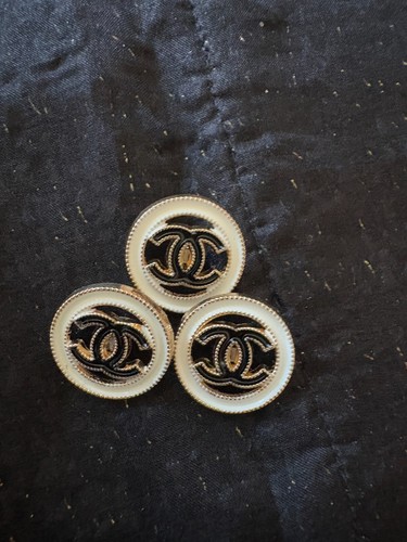 Chanel black ivory enamel - black,