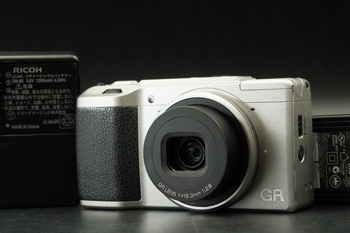 Videocamera digitale compatta