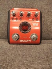 Zoom B2 Pedale per chitarra