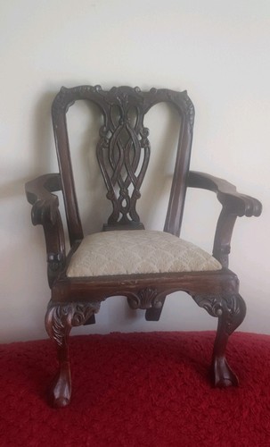 Rara poltrona unica stile