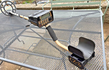 metal detector fisher cz7