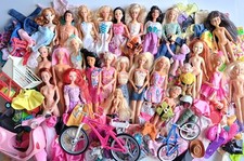 Lotto Barbie bambole Disney Mattel Anni 90 /2000 con accessori vestiti Ken Cloni