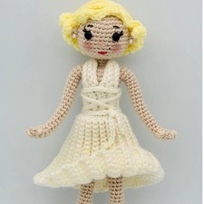 Marilyn bambola all uncinetto - bambola, all'uncinetto