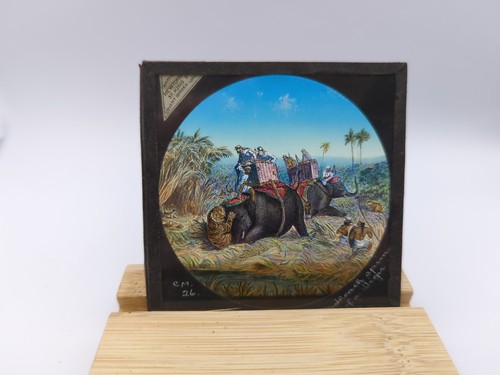 Vintage 1900s magic lantern - 1900s,