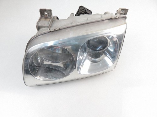 Hyundai trajet 2002 - trajet, phare