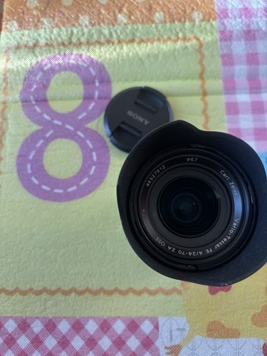 Sony vario tessar 24 70 - sony, t*