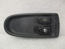 PULSANTIERA ANTERIORE SINISTRA SX PER IVECO Daily 4° Serie ALZACRISTALLI (06>14