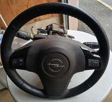 Volant Opel Corsa D. ( voir