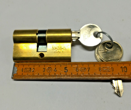 Cilindro sagomato ottone - in,
