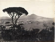 Italia napoli sopra - napoli, tomba