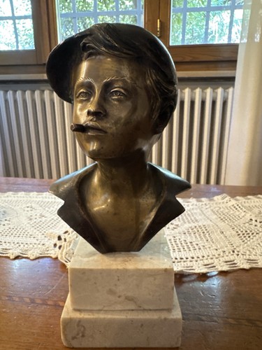 Busto bronzo raffigurante - busto, in