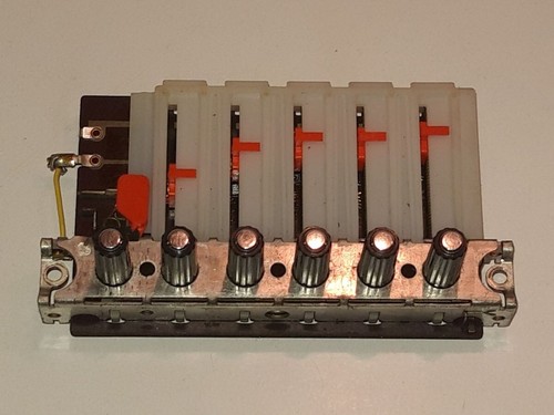 Pos componente pulsanti - 1), componente/pulsanti