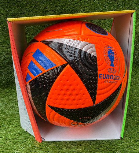 Adidas 2024 football love - adidas,