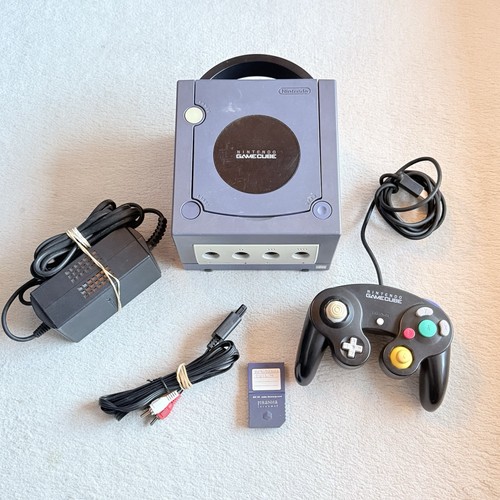 Nintendo gamecube console - nintendo,