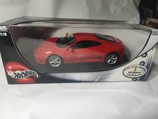 modellino auto 1:18 Ferrari