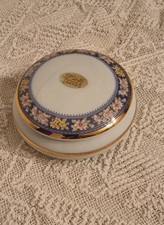 Scatola in porcellana