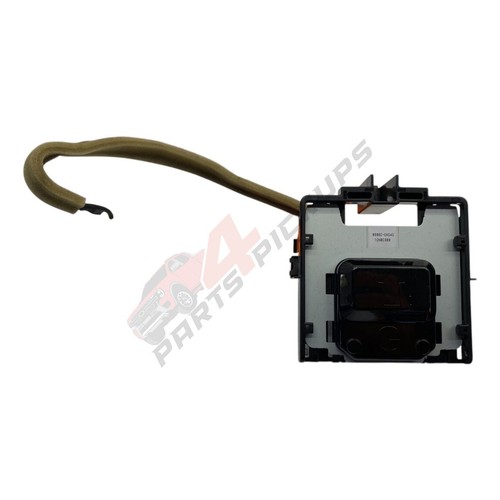 Antenna gps toyota hilux - toyota,