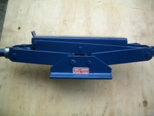 LANCIA-FERRARI-MASERATI-ALFA ROMEO-LAMBORGHINI CRICK  BATTAINI