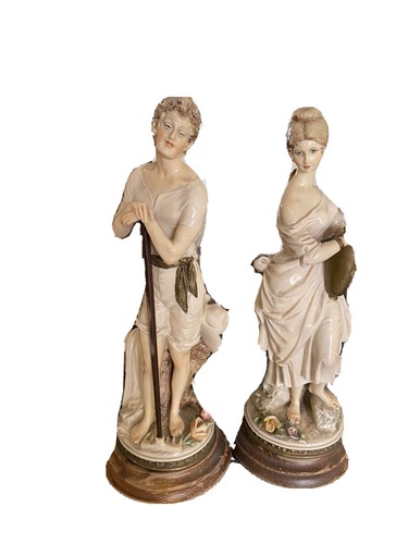 Capodimonte coppia statuine - di,